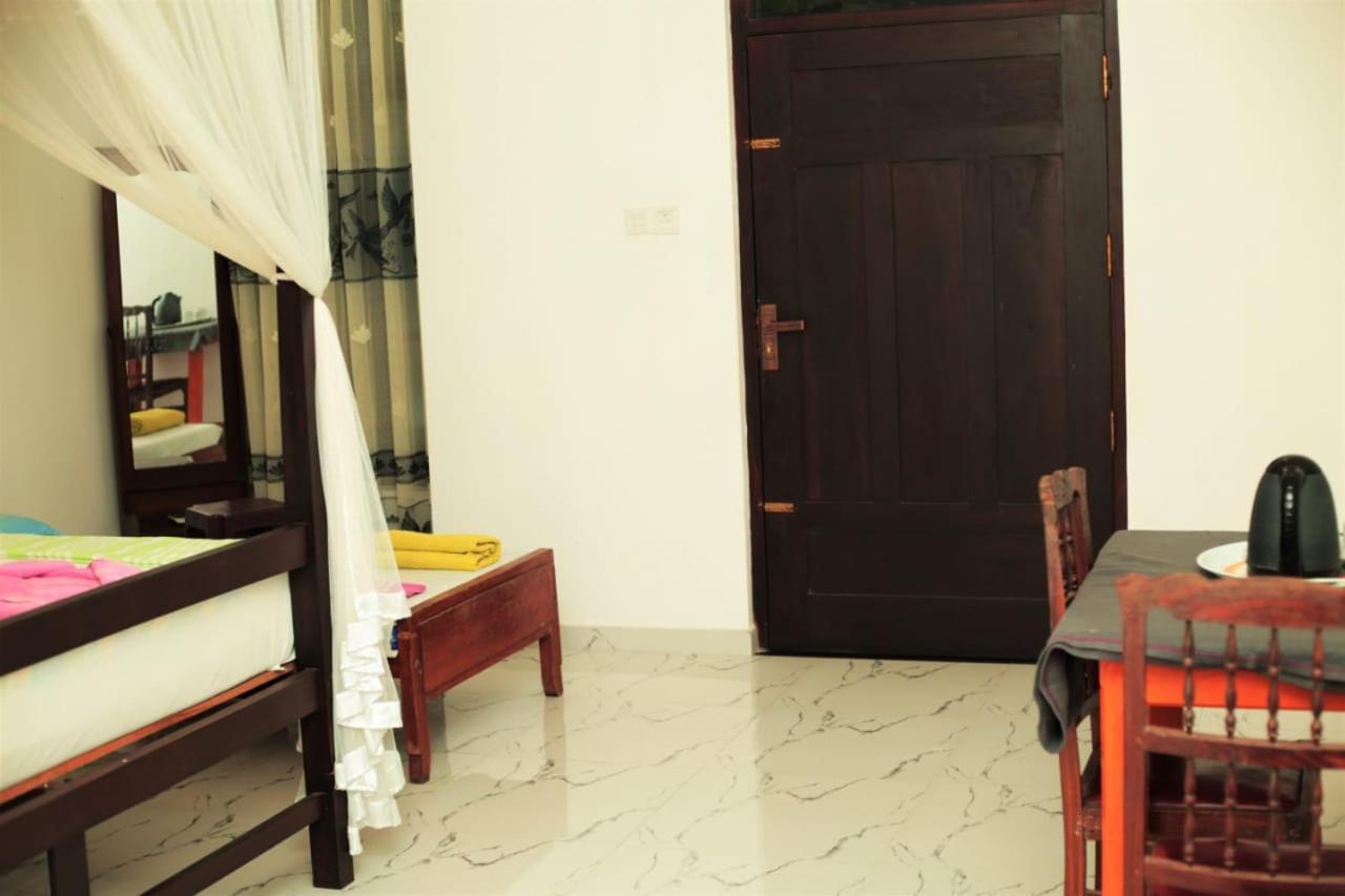 Panora Garden Otel Mirissa Dış mekan fotoğraf
